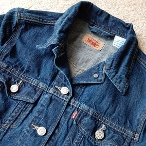 🎉HOST PICK🎉 LEVI'S Jeans Jacket